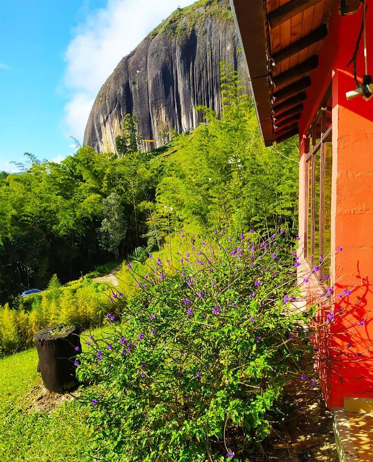 Ecolodge Bahia Del Penon Guatape Bagian luar foto