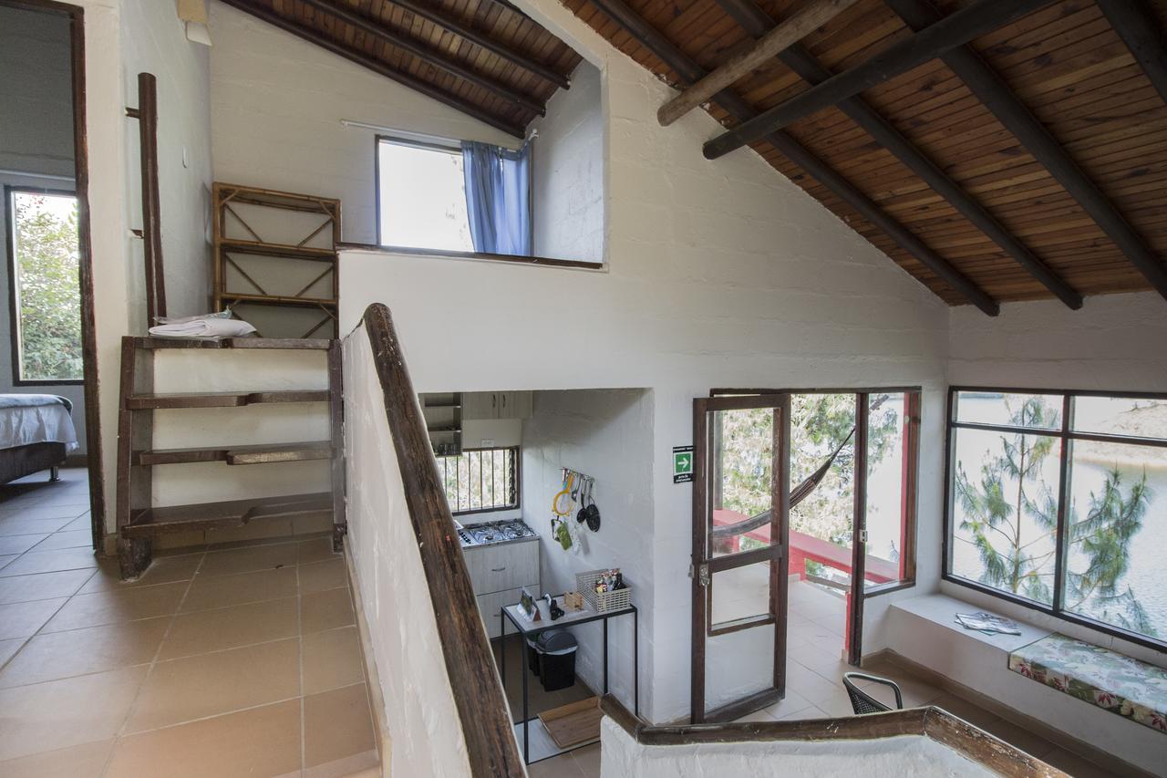 Ecolodge Bahia Del Penon Guatape Bagian luar foto